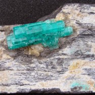Emerald (xx 5 cm) – Muzo, Colombia